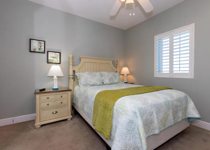 San Carlos 702 Gulf Shores